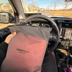 Essentials Fear of God Black hoodie